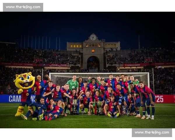 巴萨 6200 万欧激活尼科解约金！毕包强硬拒谈，西班牙飞翼登陆诺坎普倒计时